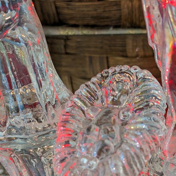 6 Piece Iridescent Glass Nativity Figures + Vibrant Needlepoint-Like Placemat - Picture 10 of 13